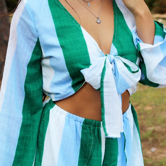 Striped Front Tie Romper - Picture 5 of 5